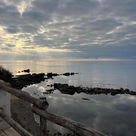 Al Chiaro Di Luna Resort Borgo Pantano Екстер'єр фото