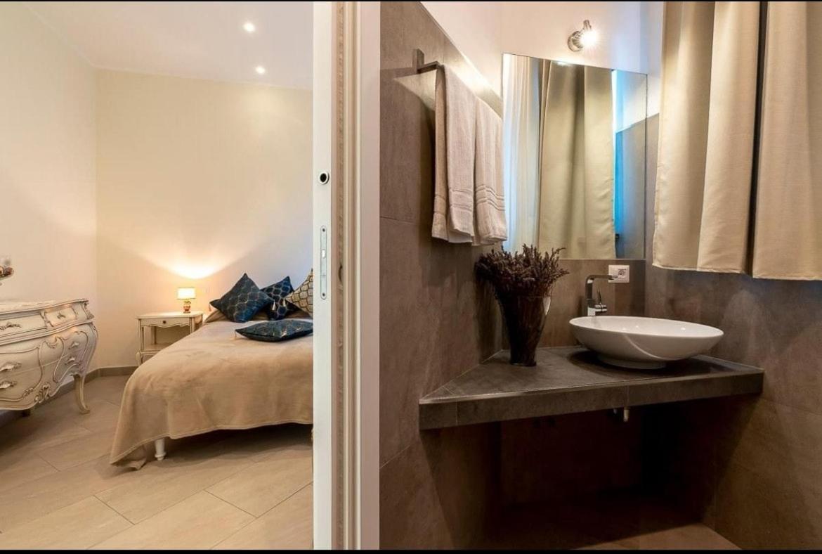 Al Chiaro Di Luna Resort Borgo Pantano Екстер'єр фото